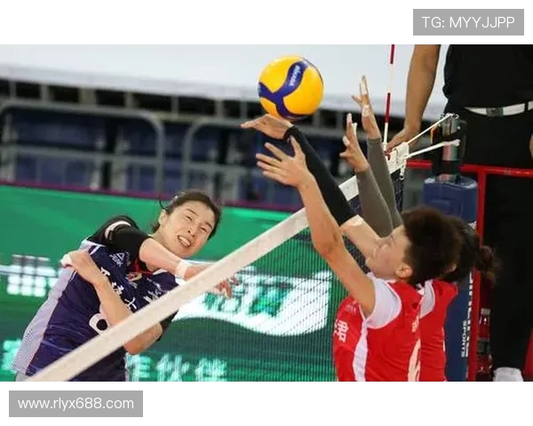 广州排球队防反战术解析：深度剖析排球比赛中的攻防策略与团队协作